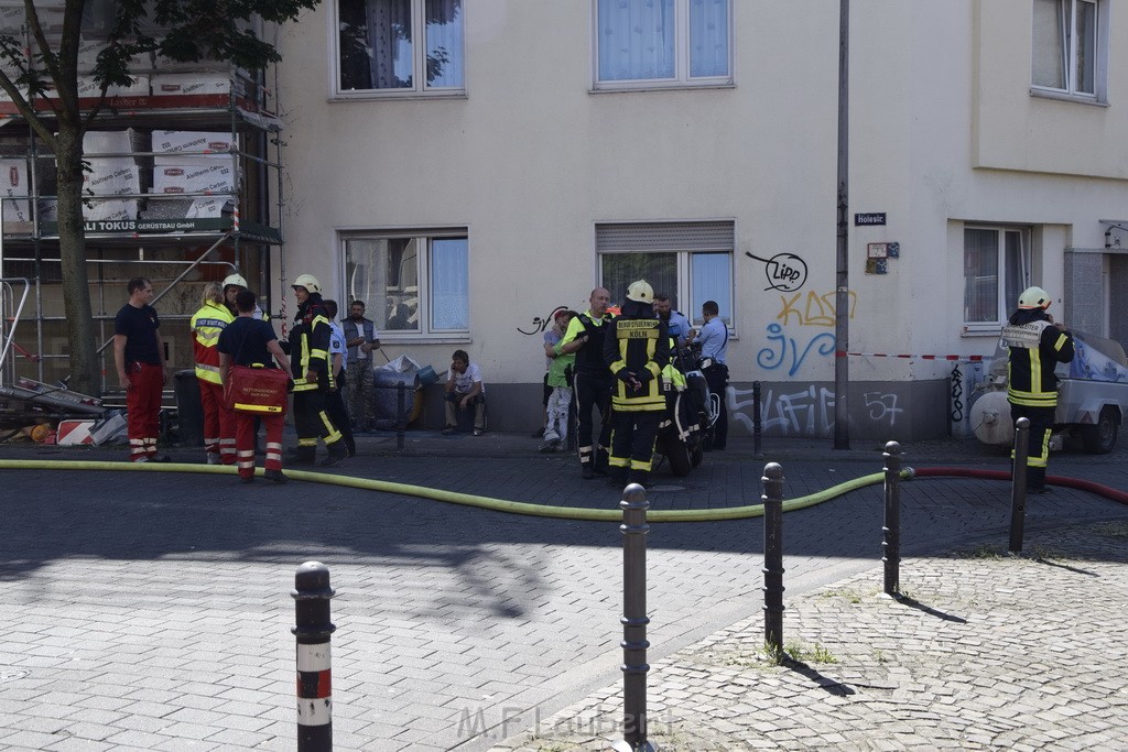 Explo Feuer 2 Koeln Kalk Hoefestr P067.JPG - Miklos Laubert